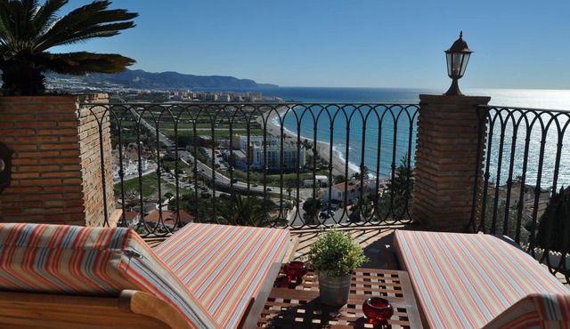 Welcome Inn Nerja