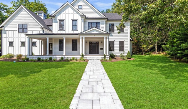Welcoming 2025 built: 4-bedroom 3.5-bath modern farm house @ charming Andover