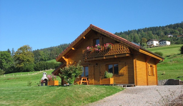 Welcoming chalet, quiet, luxurious amenities