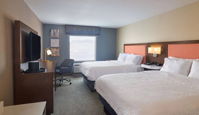 Welcoming Smithfield Stay - Free Breakfast, Fitness Center | 3 Units