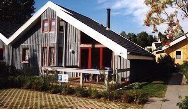 Well-kept, comfortable vacation home with a sauna, patio and large living area