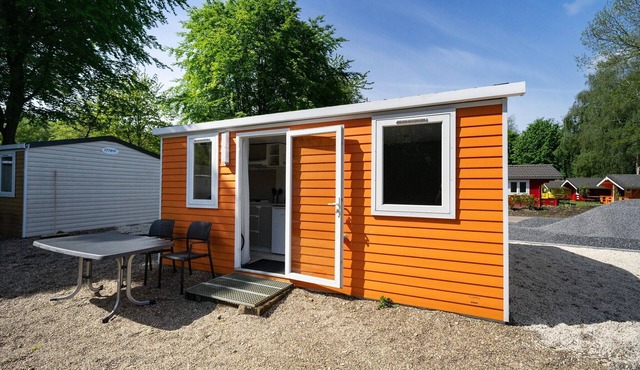 Well-maintained chalet near Amsterdam