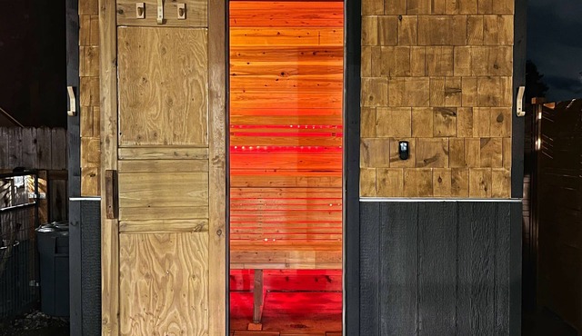 Wellness Nook—Private Urban Oasis with Sauna+Gym