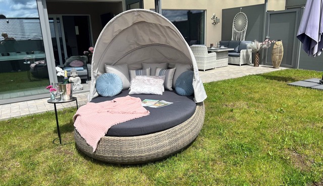 Wellness-suite mit Eingezäunten Garten/Eifel/wellness/whirlpool/für Paare
