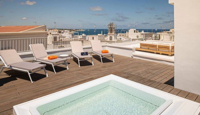 WePuglia-Dimora Di Mare, luxury house with priv. terrace & heated mini-pool