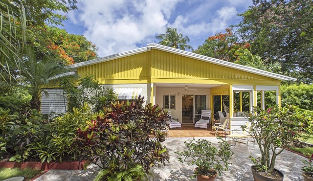 West Coast Charming 2-bedroom cottage in beautiful Gibbes area