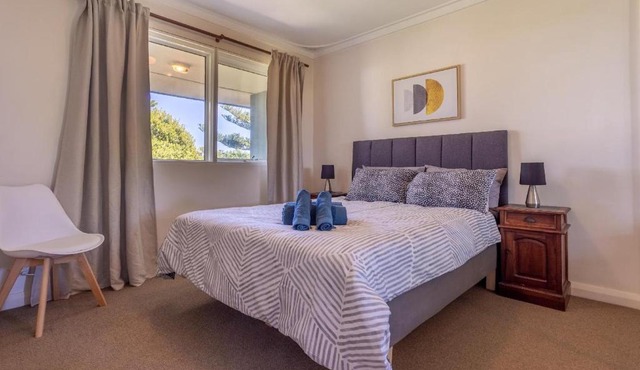 West Coast Delight Beach 1BR 1 BTH