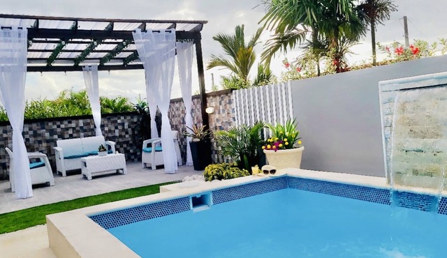 West Coast-Private Pool- Near Rincón- Modern Luxury