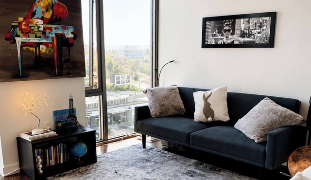 West Hollywood - Elite High Rise Living