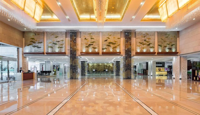 West Internation Hotel