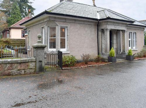 West Lodge