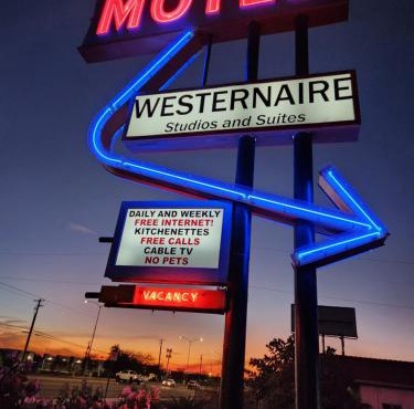 Westernaire Motel