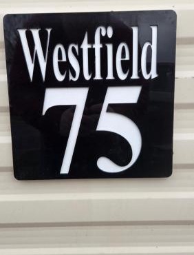 Westfield 75
