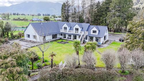 Westholm Lodge