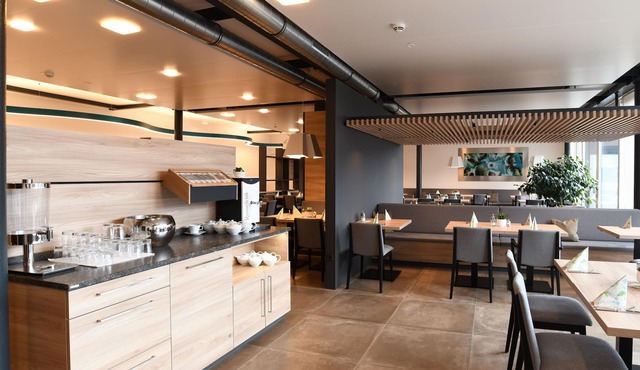 WESTSIDE Hotel Garni