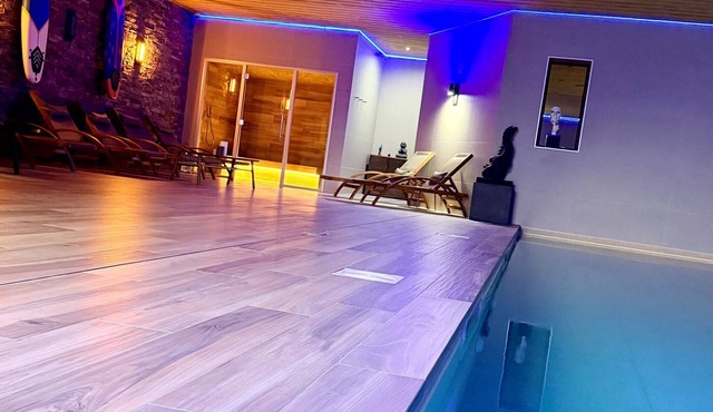 What Else Hotel