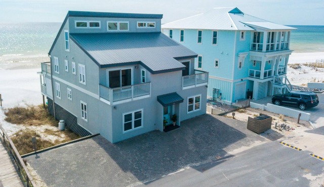 Whatcha Dune: Beautiful Beach Front Home! 8 BR / 5.5 BA!