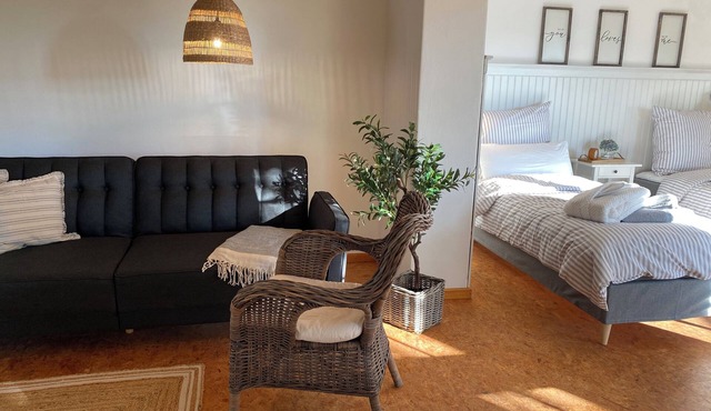 Whirlpool, terrace & country house style - dream vacation apartment on the Alb