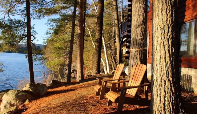 Whispering Pines 4-Season Lakefront Log Cabin