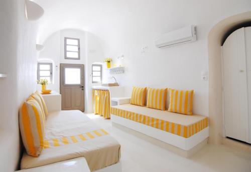 White Grape Suites