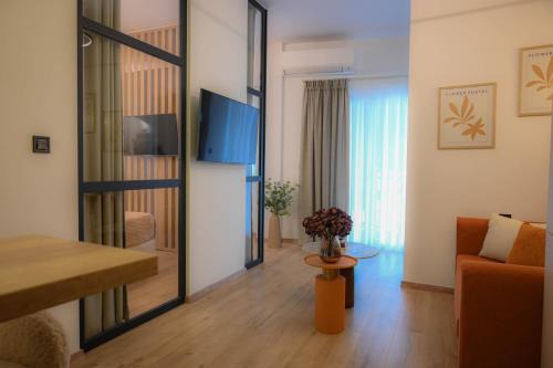 White Luxury Suite