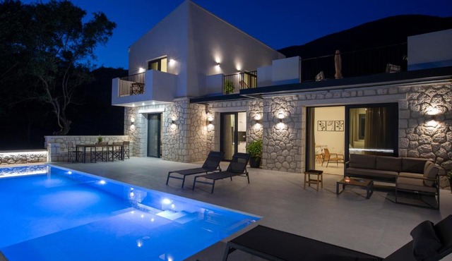 White River Villa
