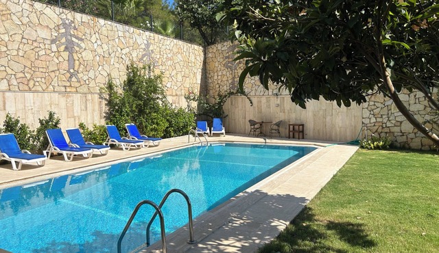 White Suites Icmeler