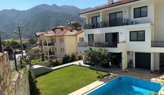 White Suites Icmeler
