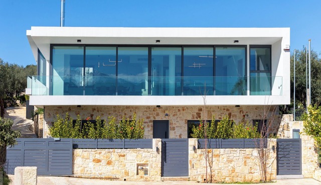 White View Villa by Alex – Your Dream Holiday in the Heart of Crete