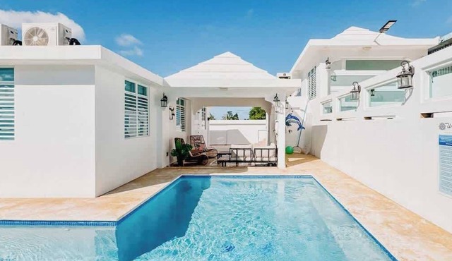 WhitePeacock | Private Pool & Near Amazing Beaches