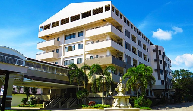 WhiteWoods Convention & Leisure Hotel