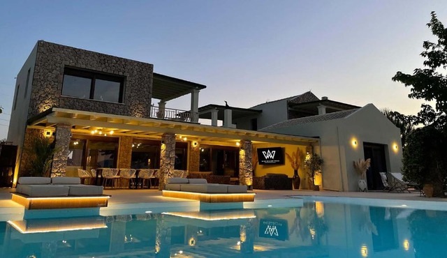 Wild Willow Villa