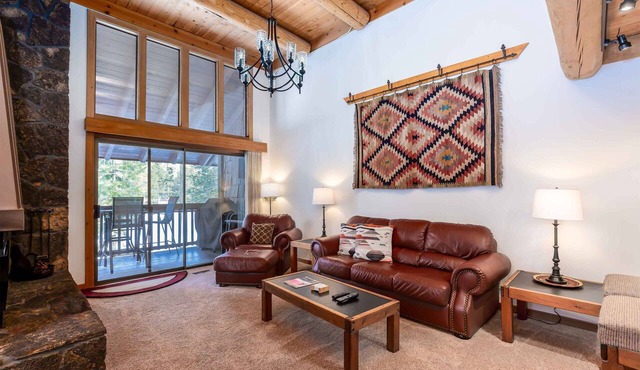 WILD09 - Golf Course Condo, Close to Village, A/C, Bikes