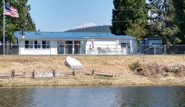 Williamson’s River Retreat