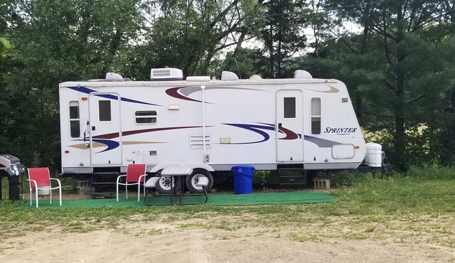 Willow Lane Country RV SITE ONLY - sewer+water+metered elec