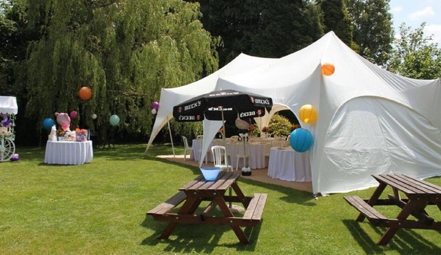 Wimblehurst Hotel
