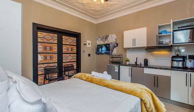 Win Haven Executive Suite