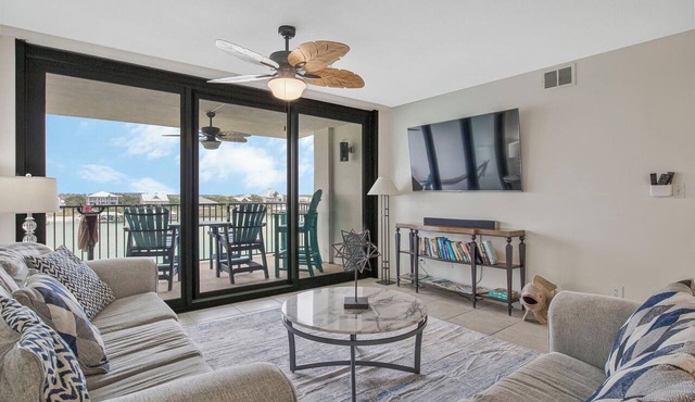 Wind Drift Orange Beach - Bay Views - Boat Slips - 3BR Dual-Waterfront Sleeps 11