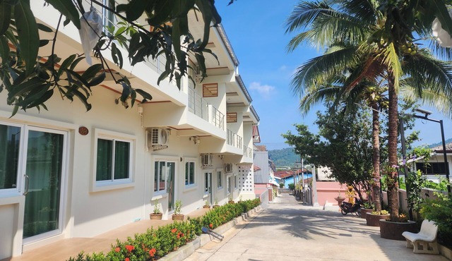 Wind Hill Resort Ranong