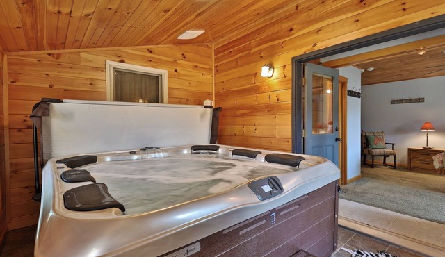 Winding Way Chalet 3 Bedroom Home