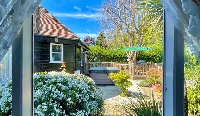 Windmill retreat close to Cambridge, Newmarket and Ely