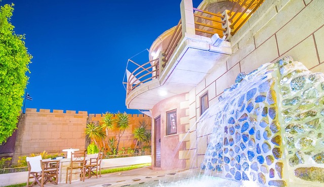 Windmill with private pool + jacuzzi