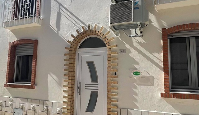 Window on the Borgo