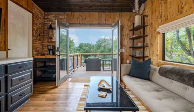 Wine Country Escape Hot Tub Pool & Guest Suite