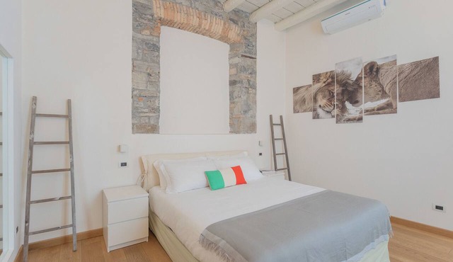 Wine Not Apartment in Como City Centre