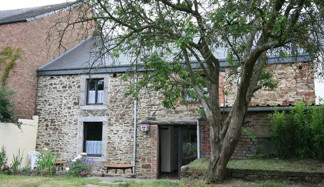 Winenne Home with Hot Tub