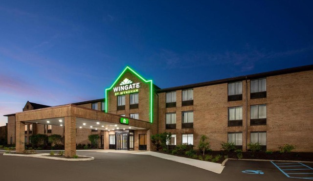 Wingate by Wyndham Livonia