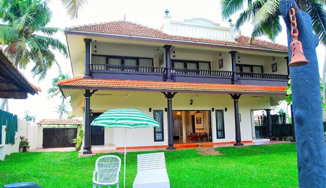 Wintergreen Water Front Resort- 5 Bedroom Villa