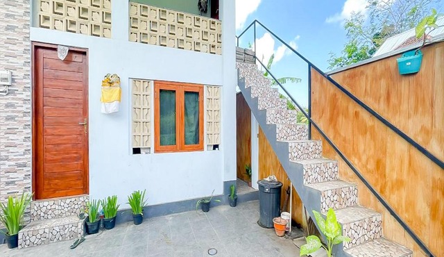 Winy House
