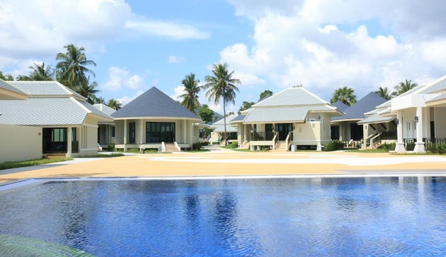 Wis Beach Khanom